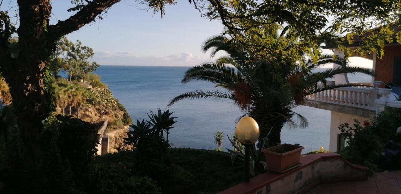 La Finestra Sul Mare Villa Brucoli Buitenkant foto